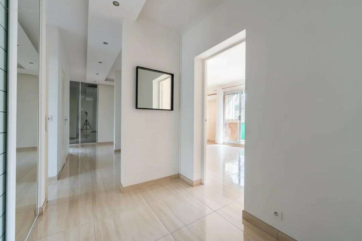 Appartement à GOUVIEUX