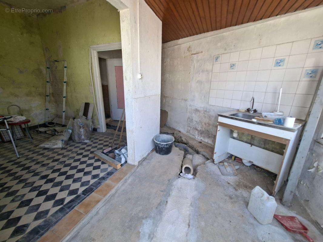 PLÉSTIN-LES-GRÈVES – Maison à rénover intégralement – Idéal projet de rénovation - photo 5