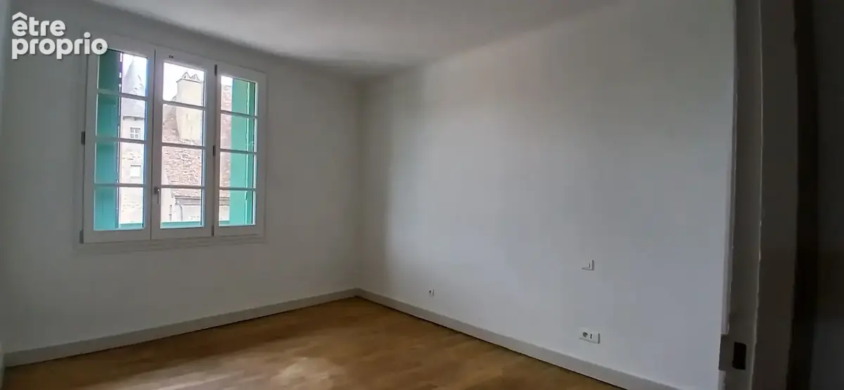 Appartement T5 à vendre à FIGEAC centre - photo 5