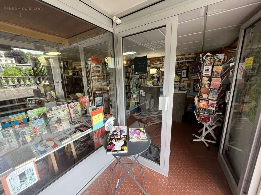 Commerce à LA BOURBOULE