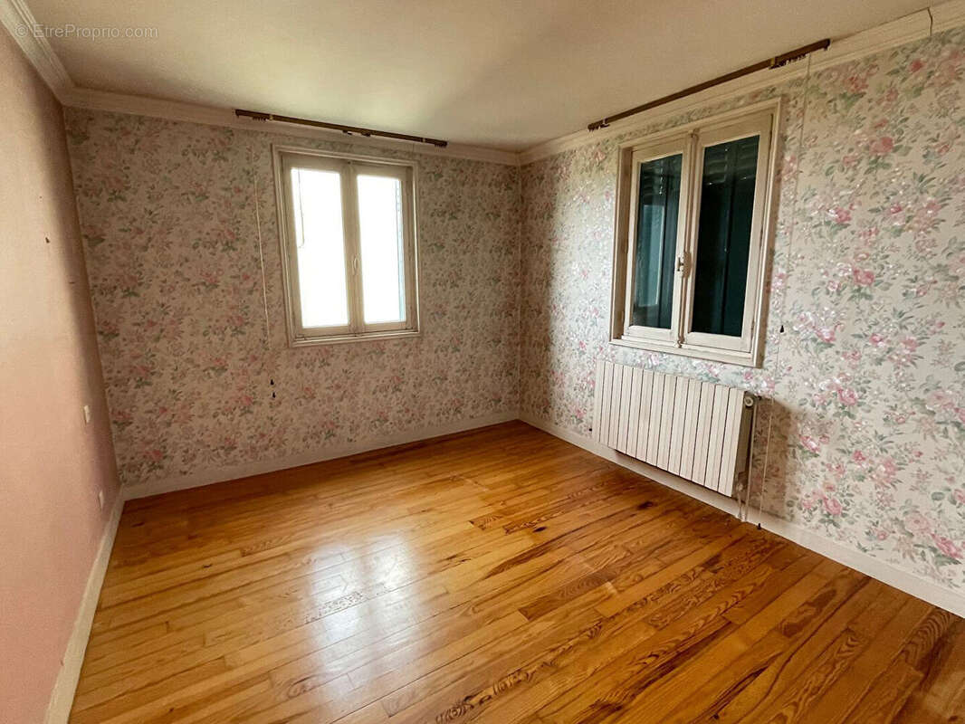 Maison à SAINT-HEAND