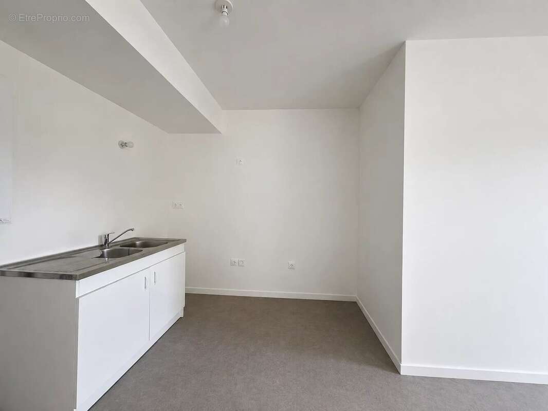 Appartement à FONTENAY-TRESIGNY