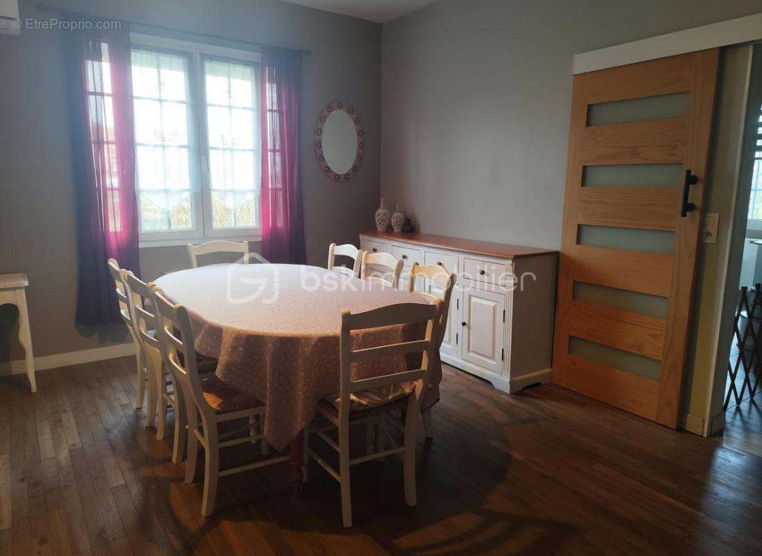 Maison 4 chambres, 143 m2, terrain 531 m2 proche centre ville + Annexe 17m2 - photo 8