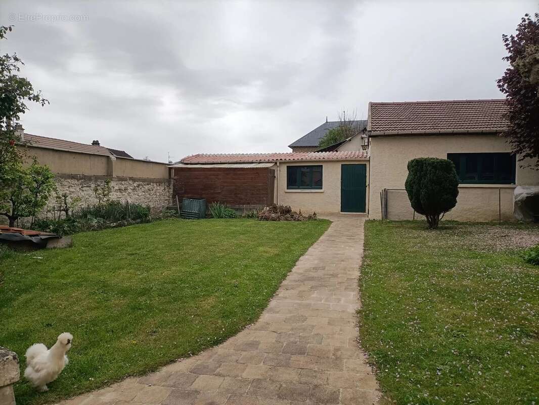 Maison à MAULE