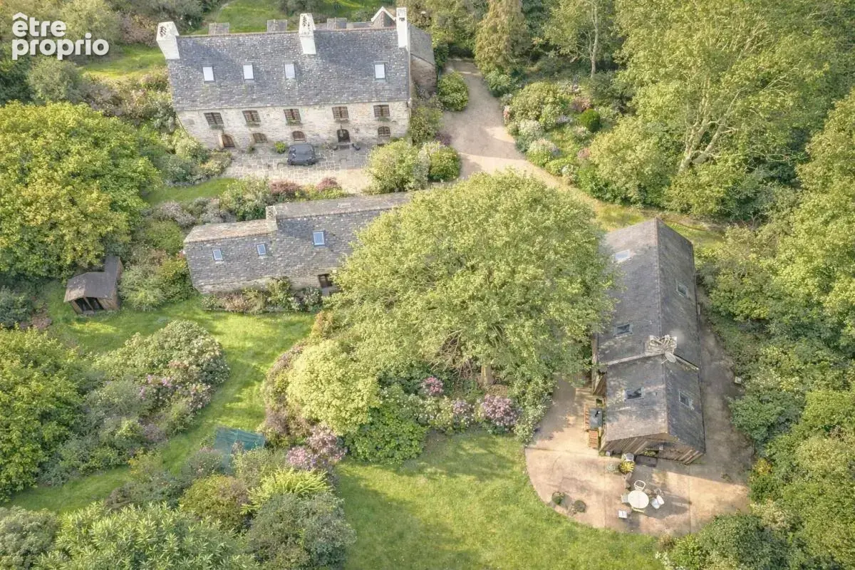 Ensemble immobilier : Propriété de charme avec maison d'amis et dépendance - photo 2