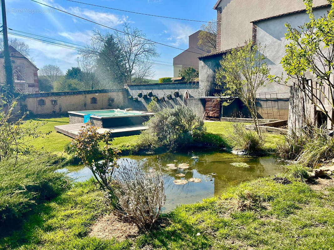 Maison à BOEURS-EN-OTHE