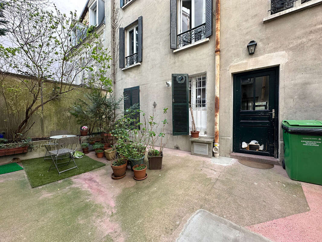 Appartement à PARIS-19E