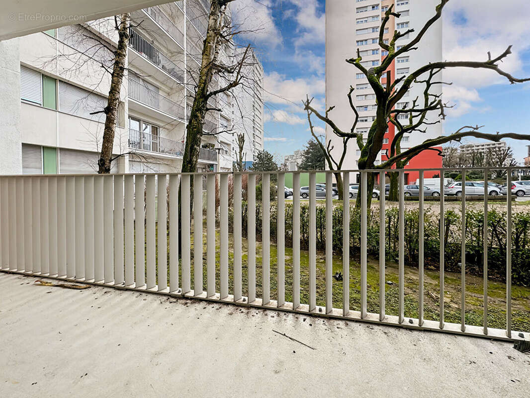 Appartement à ROSNY-SOUS-BOIS