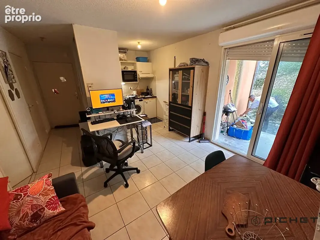 PERIGUEUX - Appartement T2 - parking en sous-sol - photo 4