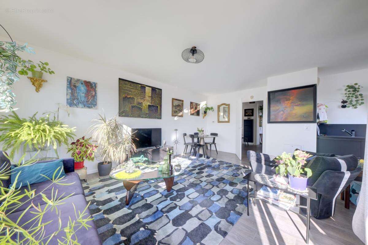 Appartement à SAINT-OUEN