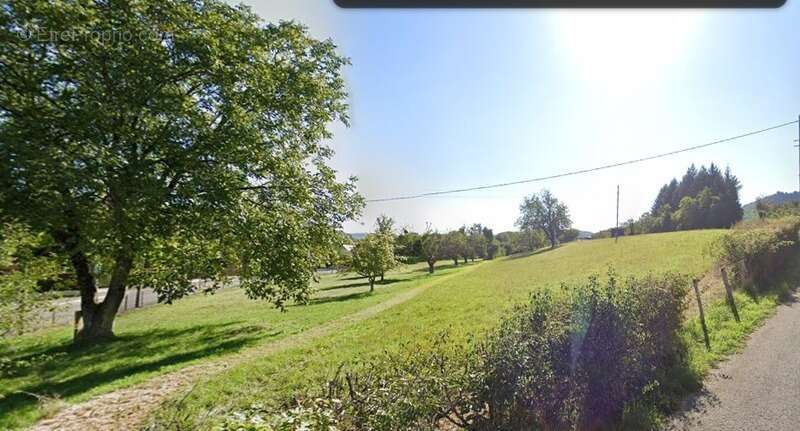 Terrain viabilisé à vendre de 638,00 m² Dans les environs de Chilly-le-Vignoble (39) - photo 2