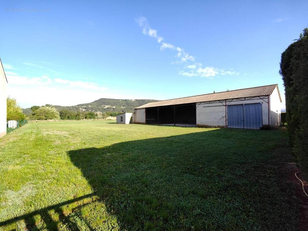 Photo 1 - Terrain à LES MEES