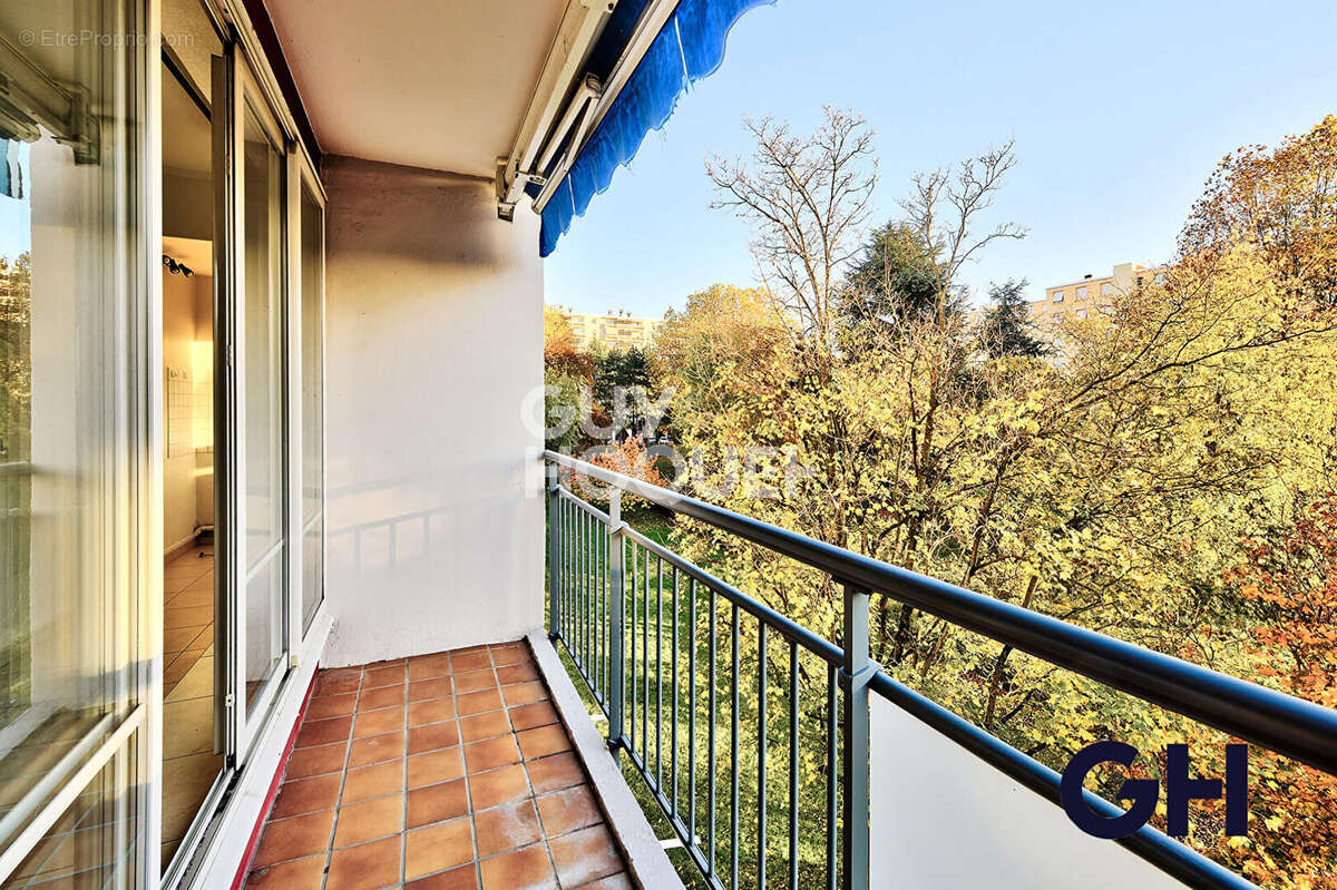 Appartement à SAINTE-FOY-LES-LYON