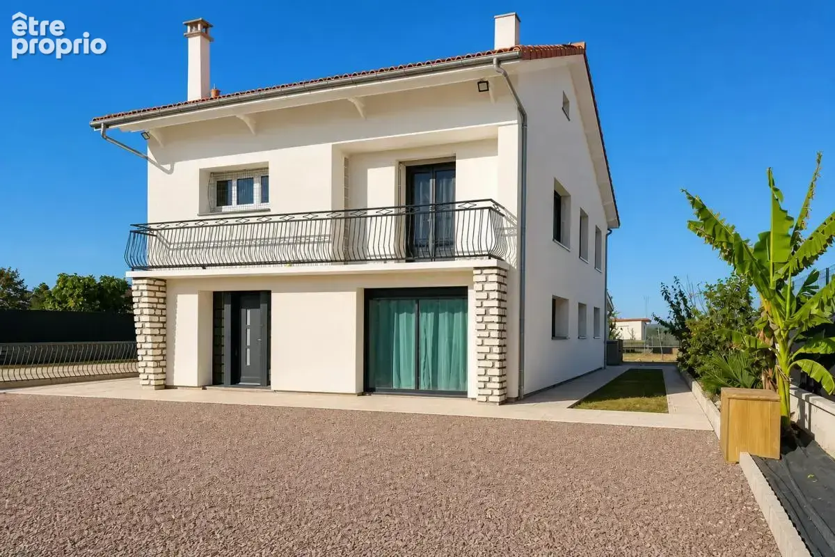 Maison de 7 pièces de 190 m² à Sainte-Verge - photo 13