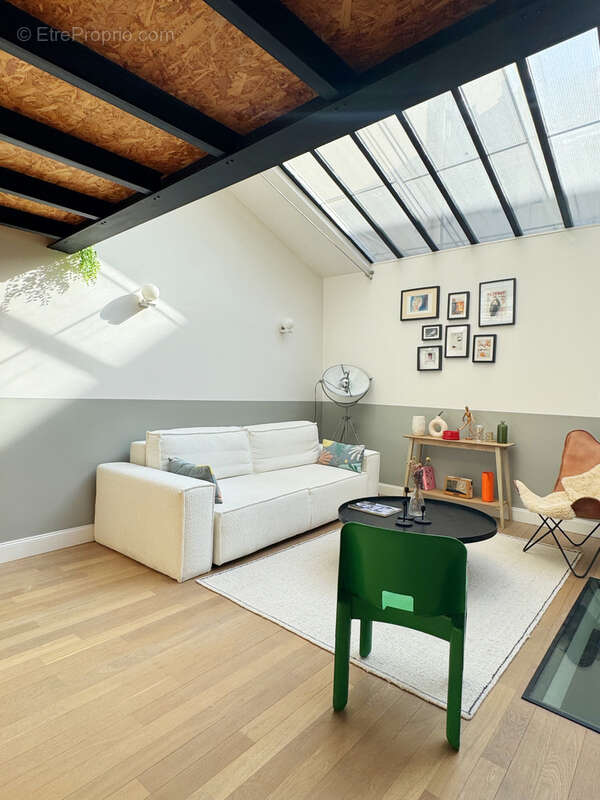 Appartement à PARIS-9E