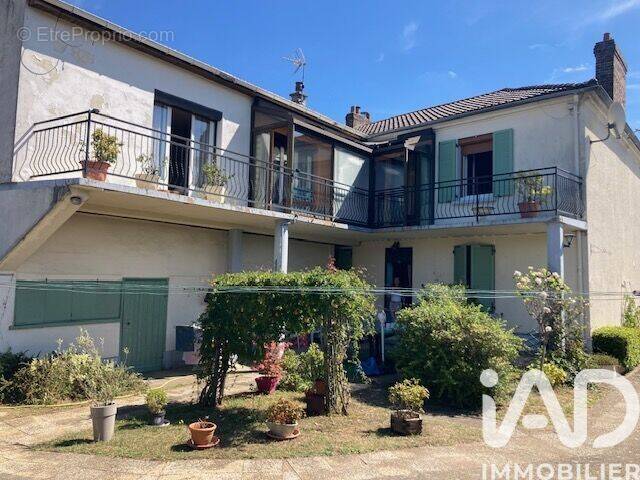 Photo 1 - Maison à FLINS-SUR-SEINE