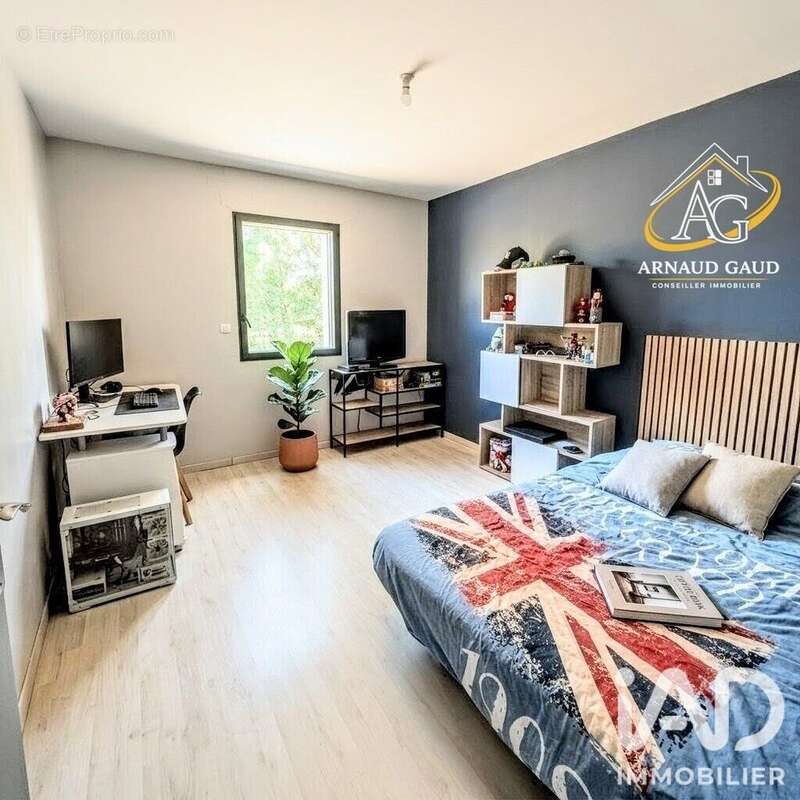 Maison 145 m² à Septfonds  - photo 9