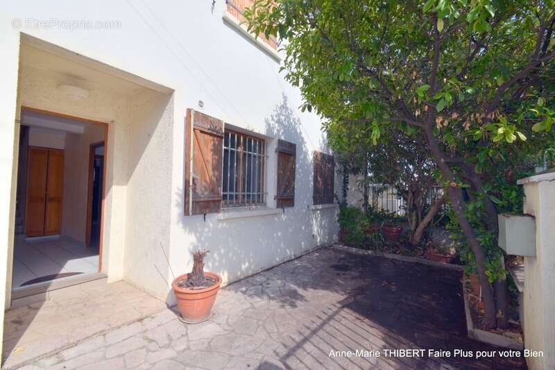 Maison à vendre 6 pièces VILLEURBANNE (69) - photo 3