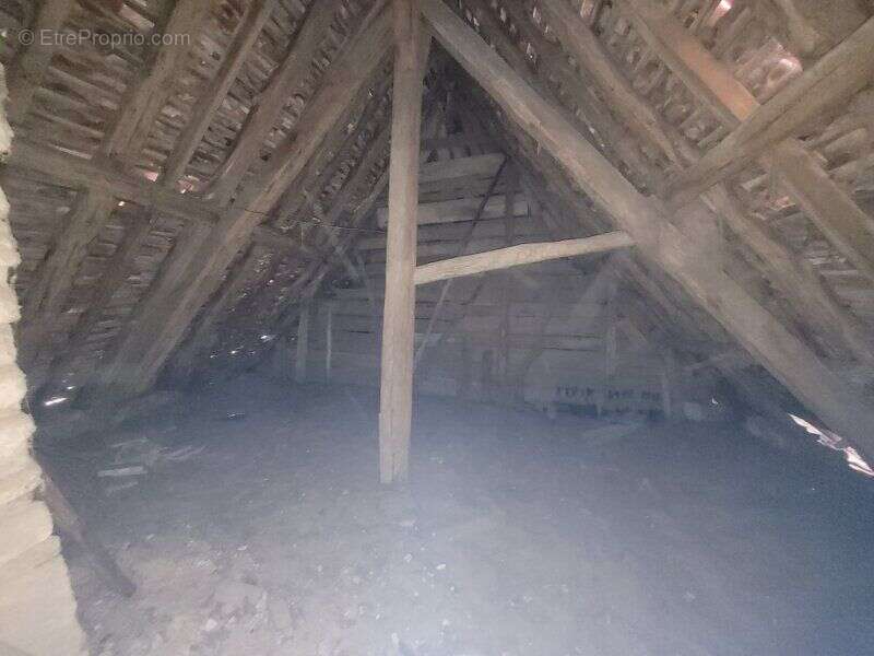 Maison 130 m² à Buxeuil  - photo 9