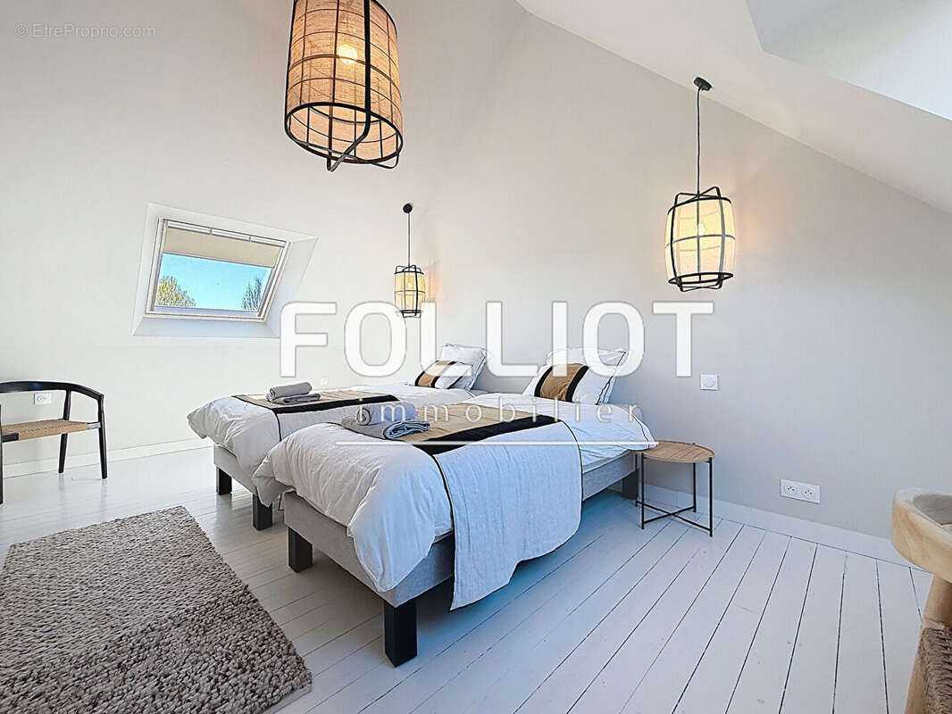 Maison à AGON-COUTAINVILLE