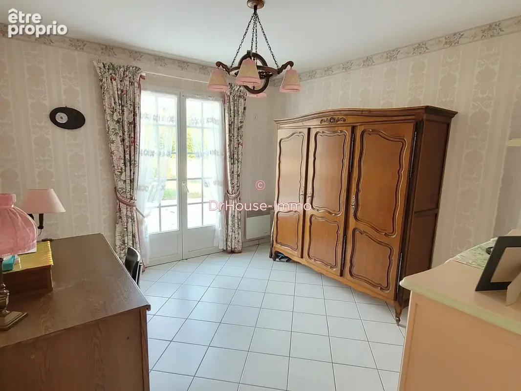 Maison 5 pièces 170 m² à vendre à Pont-De-Ruan (37260) - photo 8