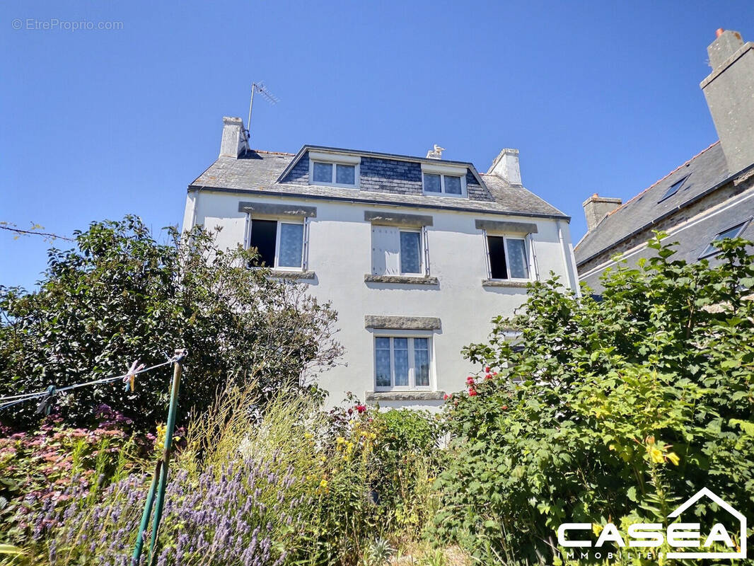 Maison à PENMARCH