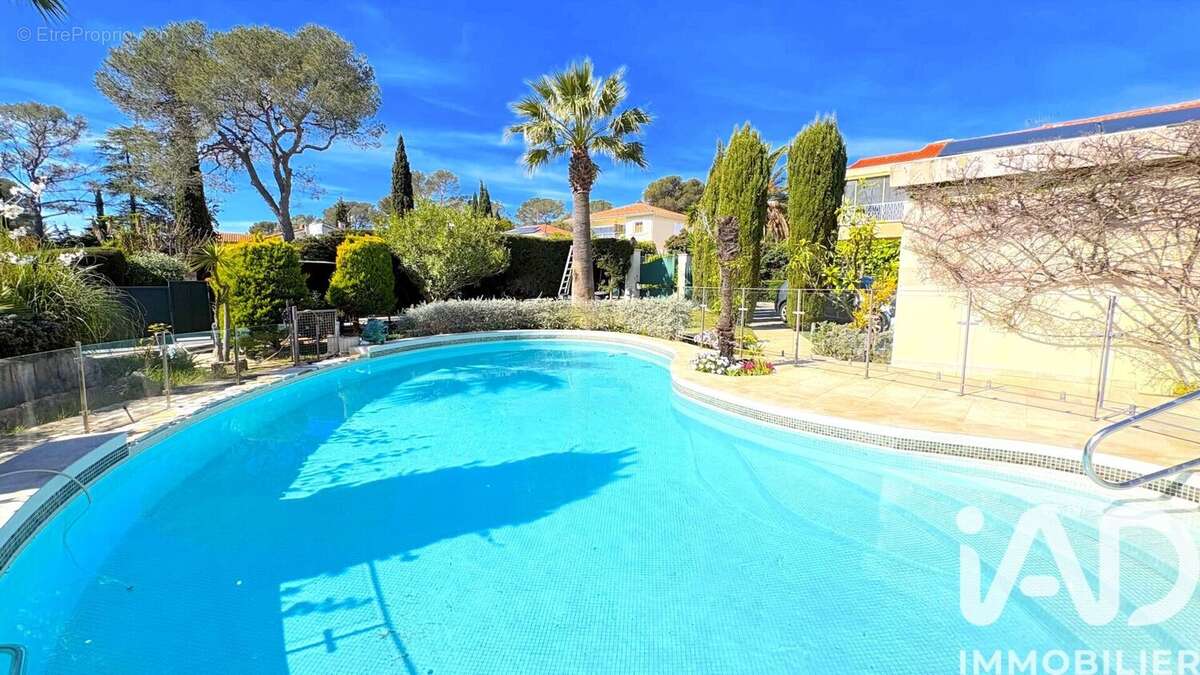 Photo 3 - Maison à SAINT-RAPHAEL