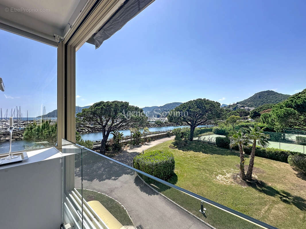 Appartement à MANDELIEU-LA-NAPOULE