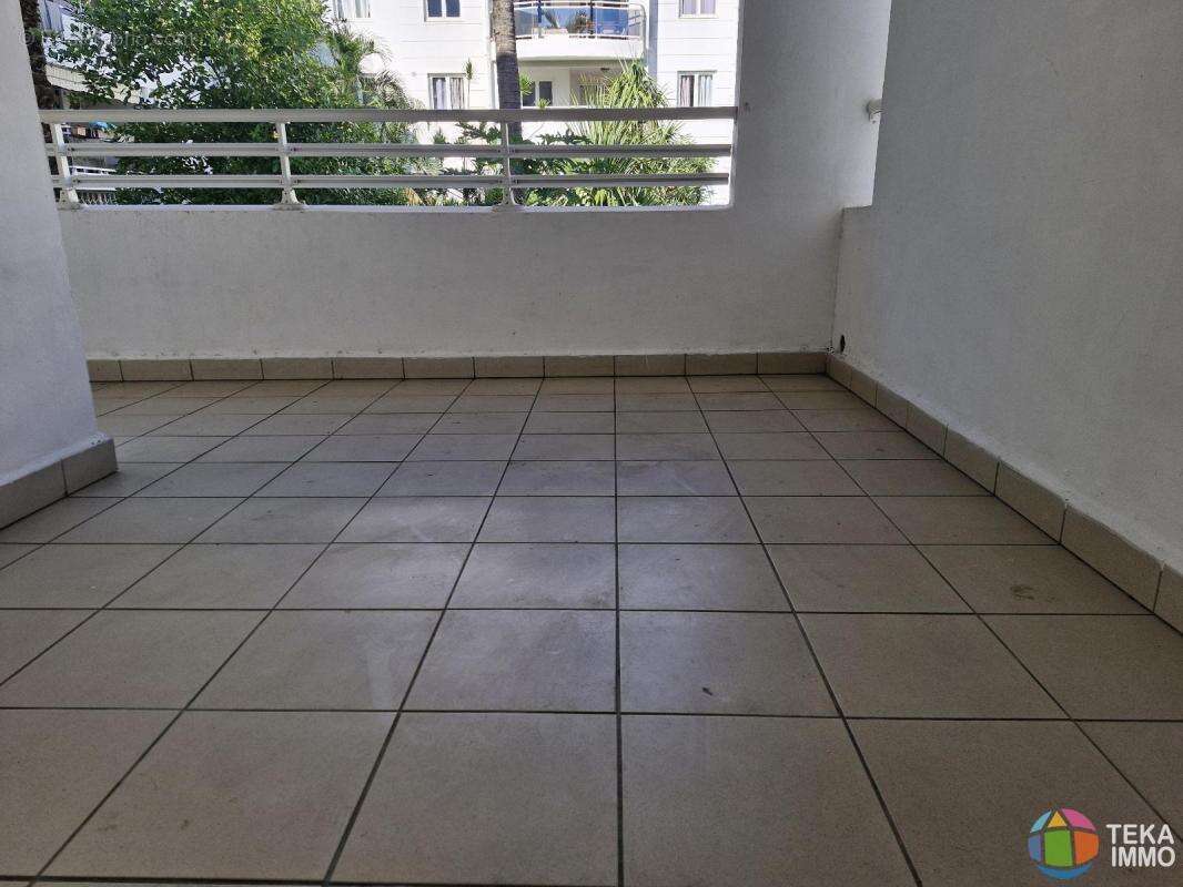 Appartement à SAINT-DENIS