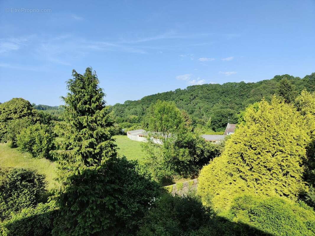 Maison à TESSY-SUR-VIRE