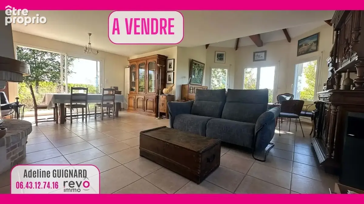 Photo Maison à Saint-Lambert-Du-Lattay au prix de 345 000€