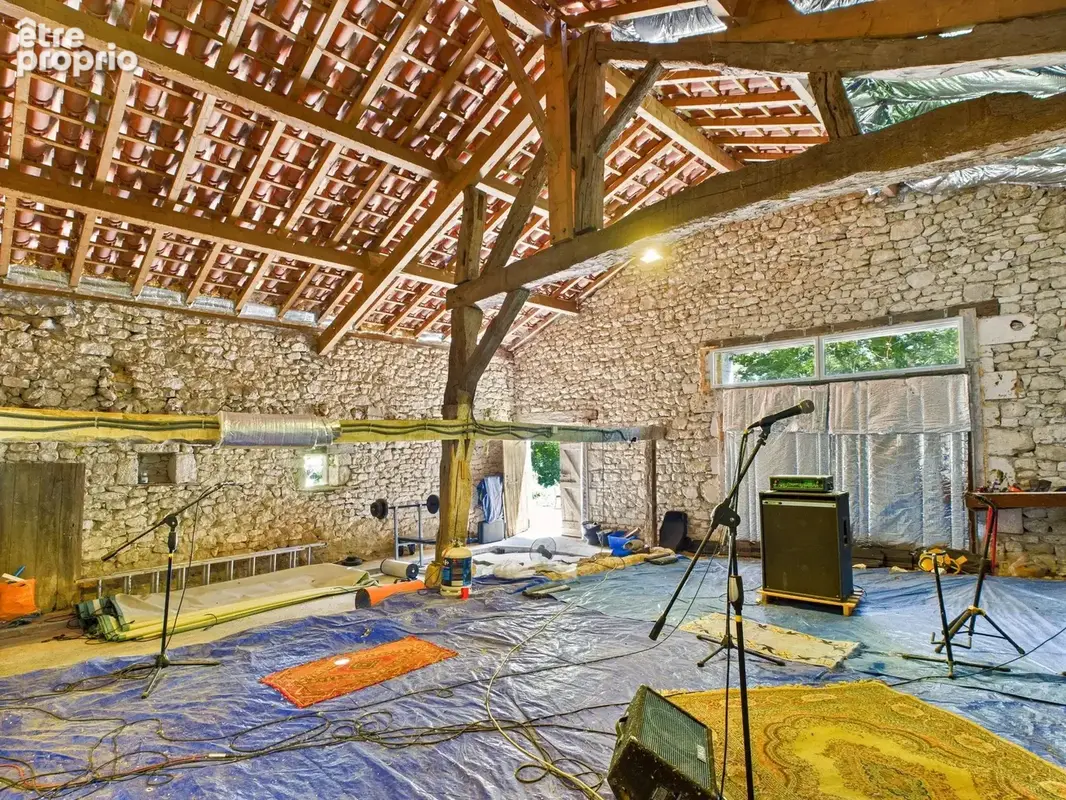 Proche d'Eymet - Belle maison en pierre avec pigeonnier, grange et piscine - photo 10