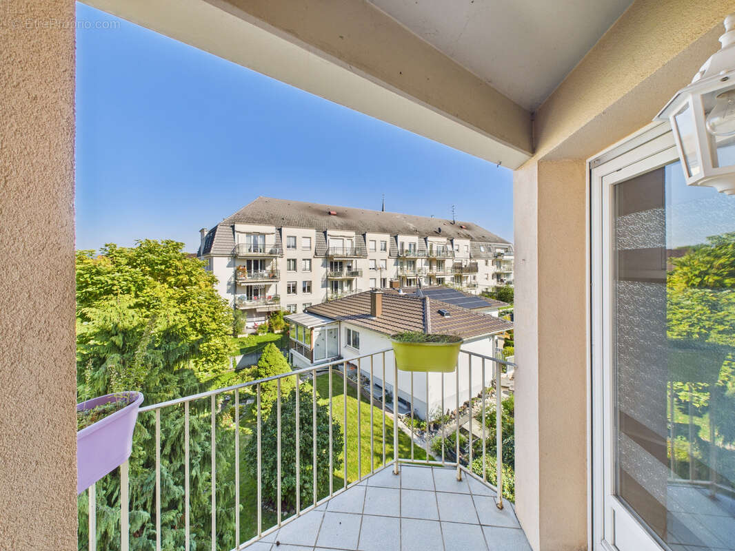 Appartement à VILLAGE-NEUF