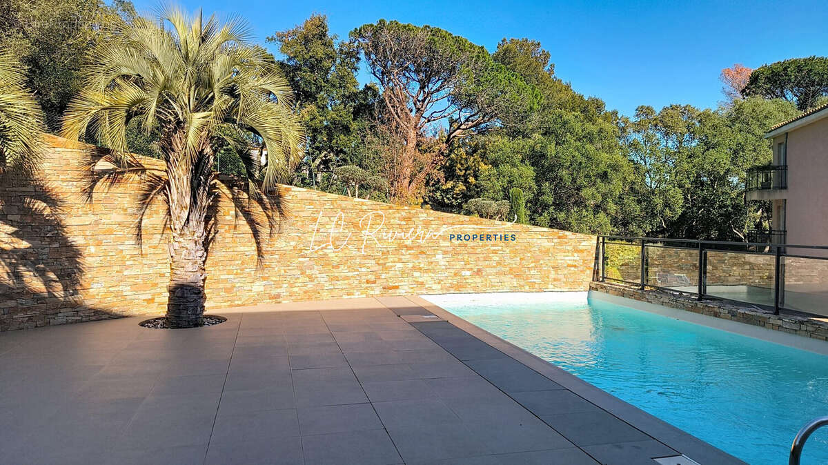 Appartement à SAINT-RAPHAEL