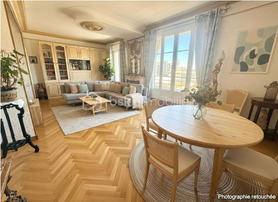  Appartement 5 pièces – 86 m² – Centre-ville de Rennes VUE A 180° Au 6ᵉ étage avec ascenseur - photo 8