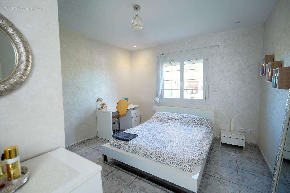 Maison à RAMONVILLE-SAINT-AGNE