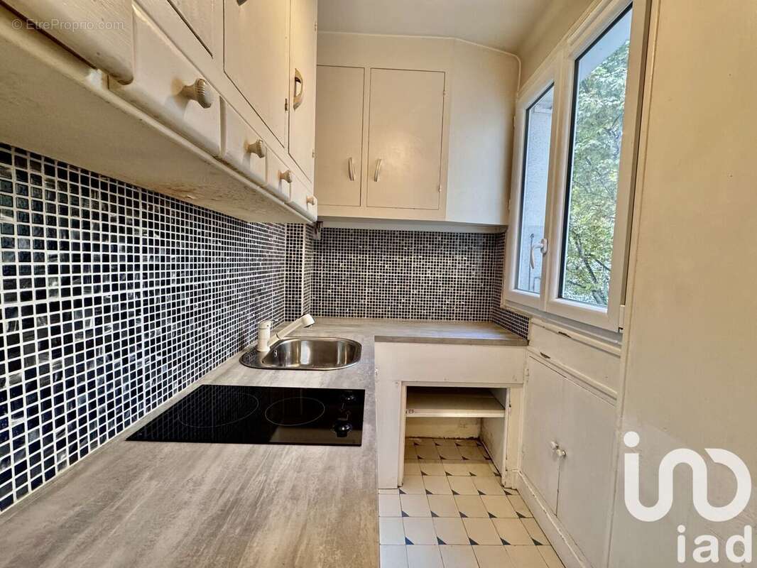 Photo 3 - Appartement à PARIS-10E