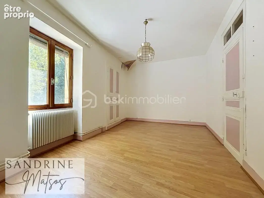 Maison en pierre pleine de charme et de potentiel - photo 18