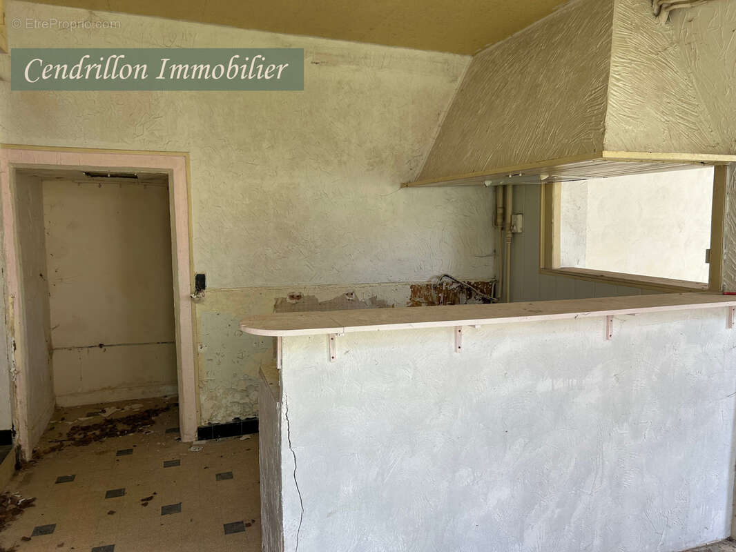 Projet de Rénovation : Ensemble Immobilier (2 Maisons + 2 Granges) sur 1537 m2 - photo 18