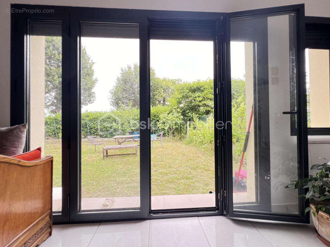 Maison  pièces Les Coteaux Argenteuil - photo 7