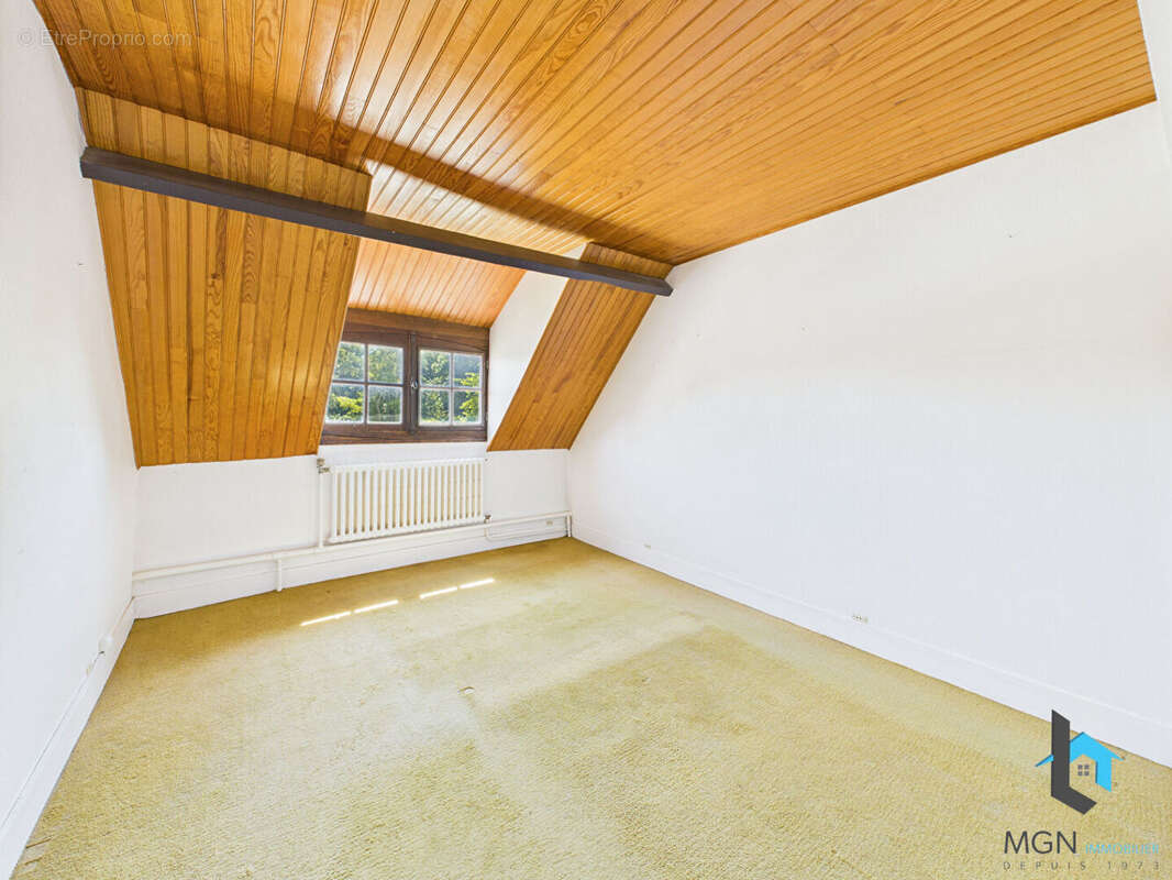 Maison proche nogent le roi - photo 13