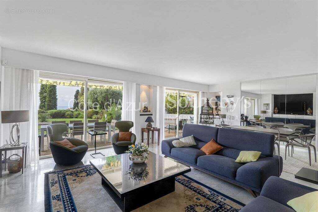 Cannes Croix des Gardes, appartement de 169 m² avec jardin privatif, vue mer - photo 2