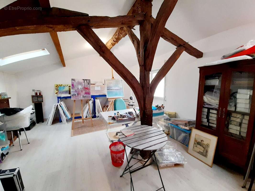 Appartement à RAZAC-DE-SAUSSIGNAC