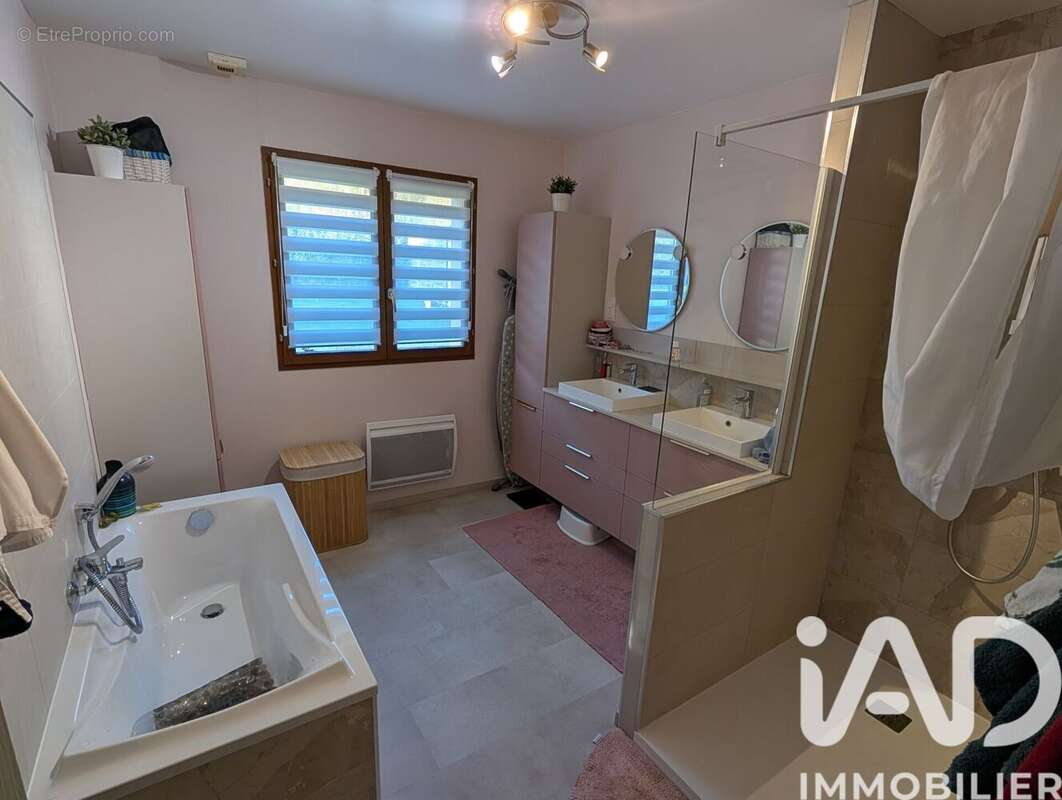 Photo 9 - Maison à TOUTAINVILLE