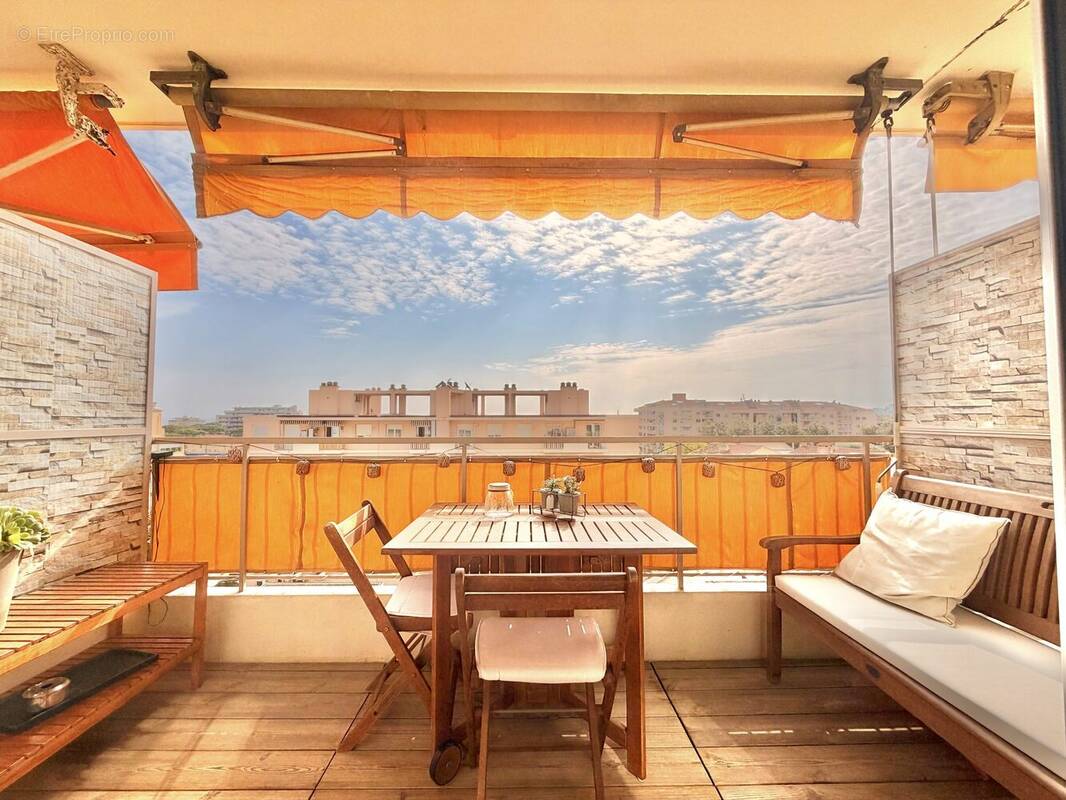 Appartement à ROQUEBRUNE-CAP-MARTIN