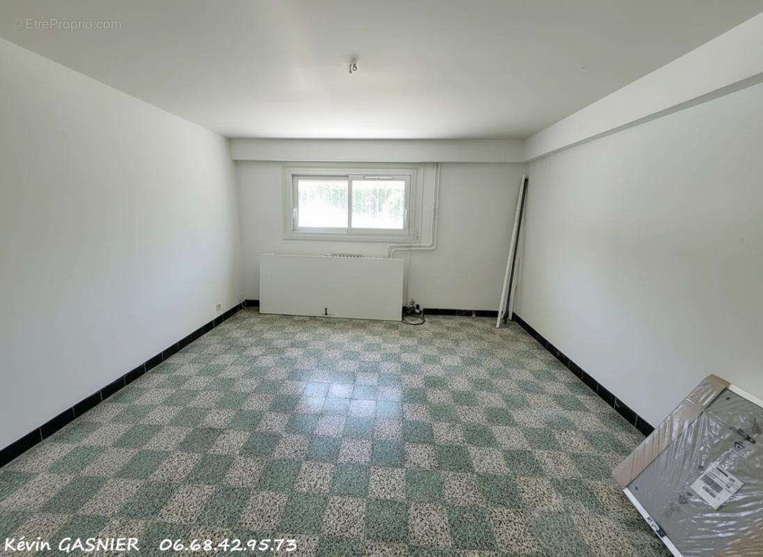 ANGOULEME (16000) : Maison familiale de 144m2 avec garage et piscine - photo 10