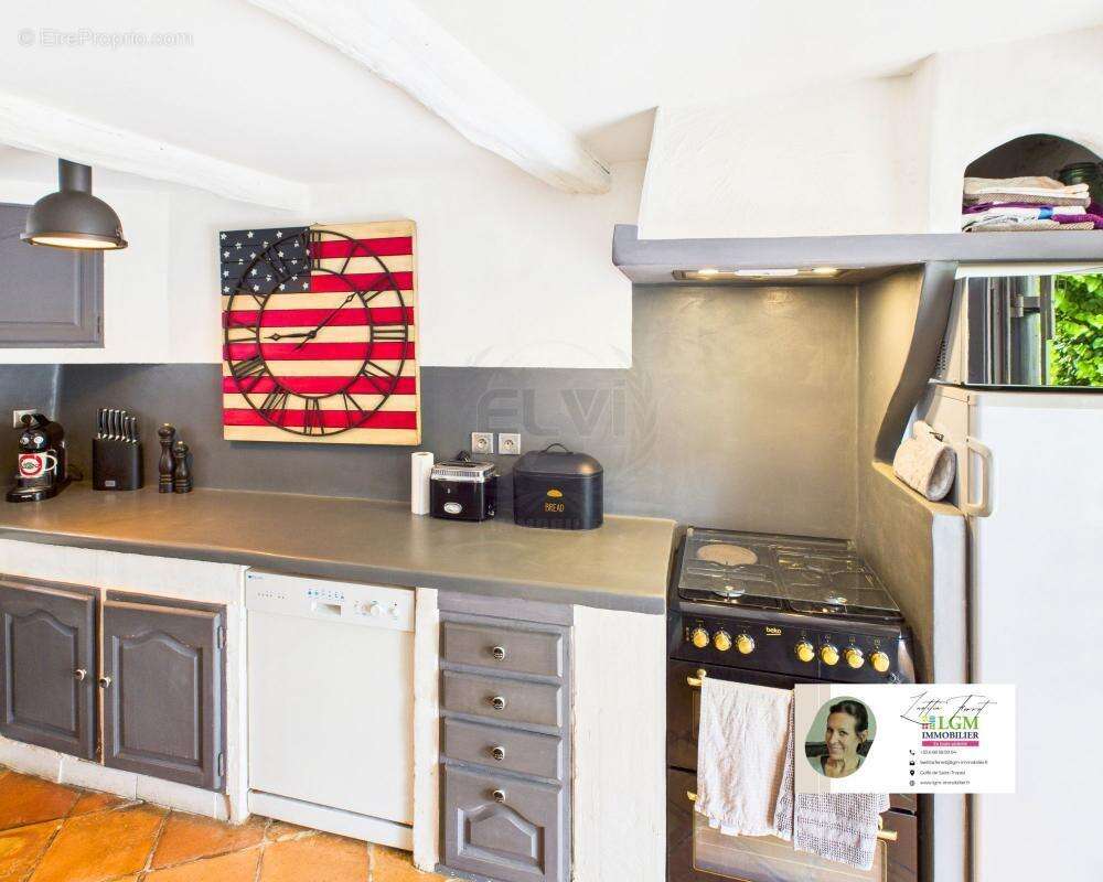 Maison à PLAN-DE-LA-TOUR