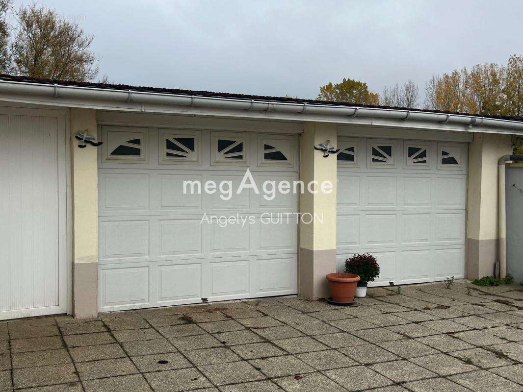 Maison à BEAUMONT-SUR-SARTHE