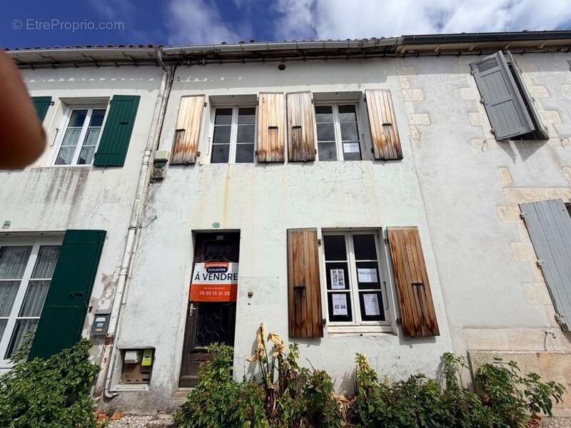 Maison à LE BOIS-PLAGE-EN-RE