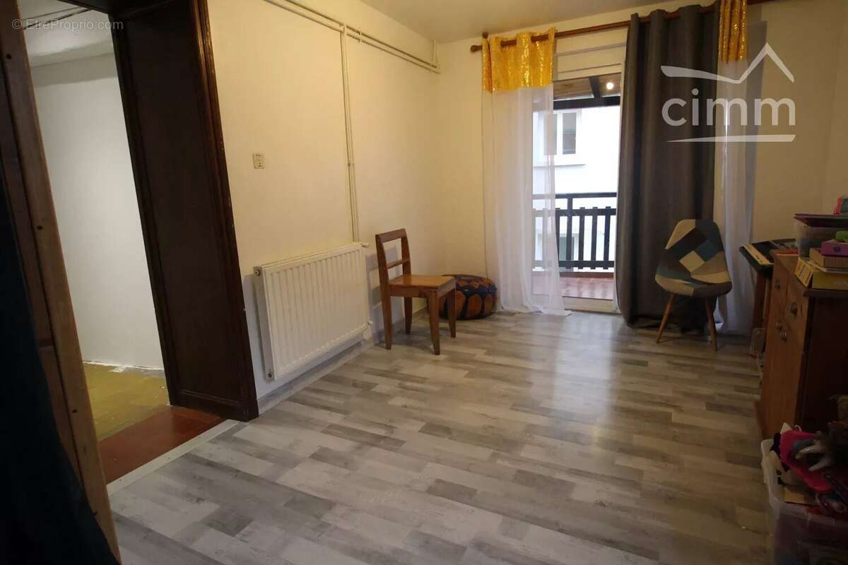 Maison à LAROQUE-D'OLMES